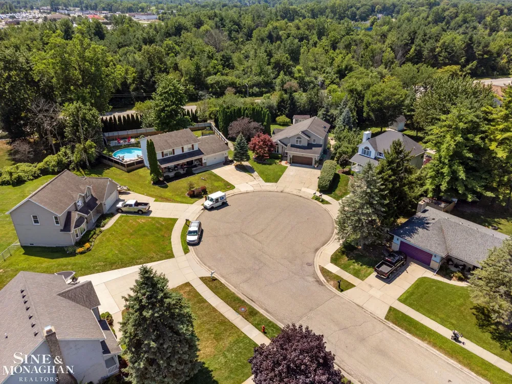 886 Montana Street Marysville City, MI 48040