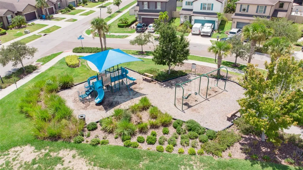 1507 GADSDEN POINT PLACE Ruskin, FL 33570