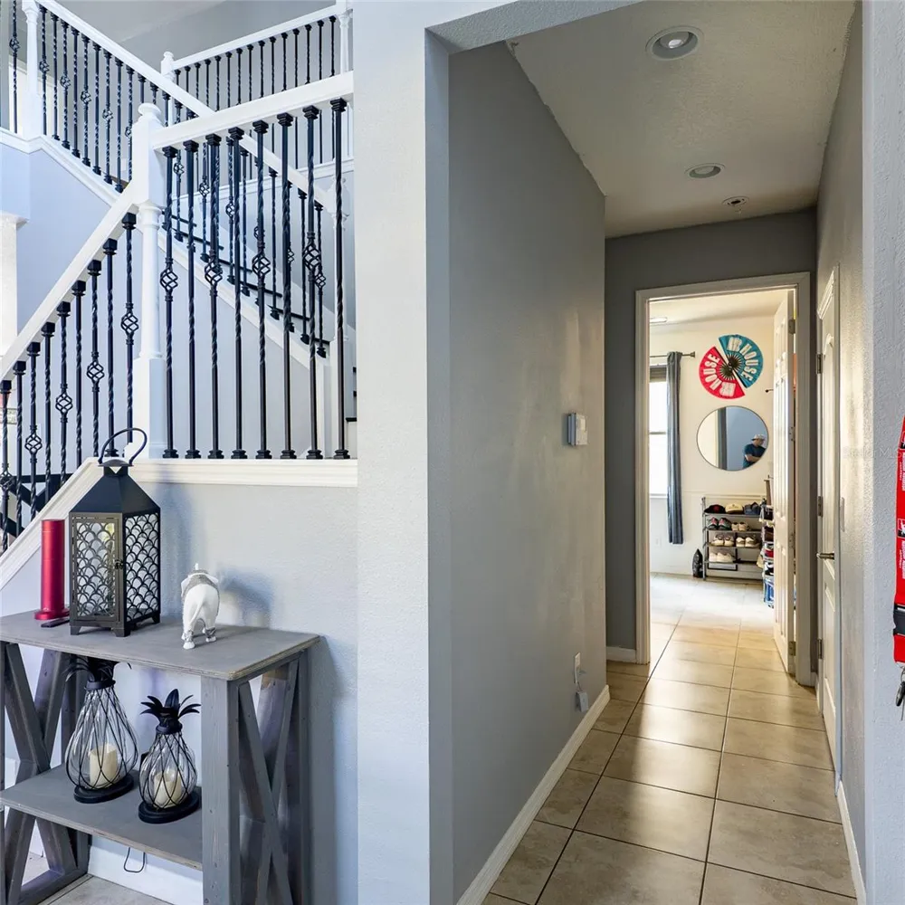 1507 GADSDEN POINT PLACE Ruskin, FL 33570