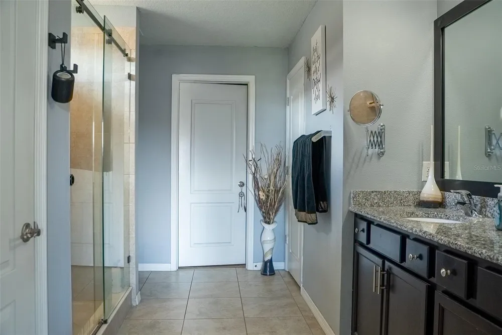 1507 GADSDEN POINT PLACE Ruskin, FL 33570