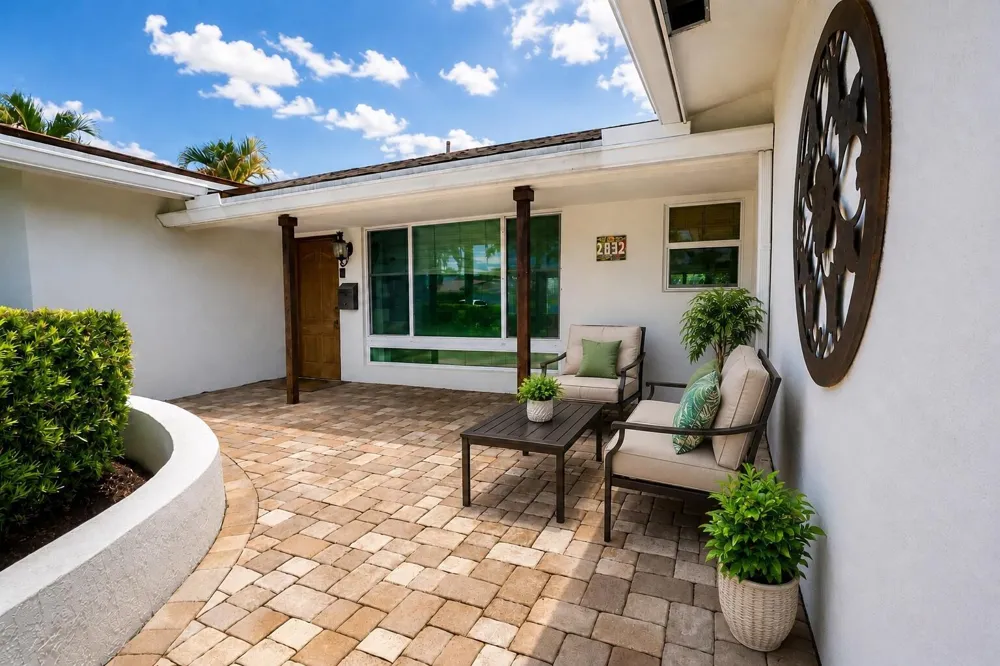2832 NE 34TH STREET Lighthouse Point, FL 33064