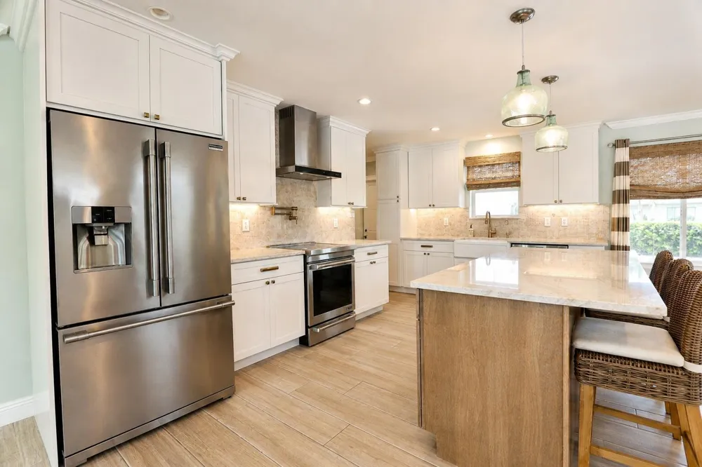 2832 NE 34TH STREET Lighthouse Point, FL 33064