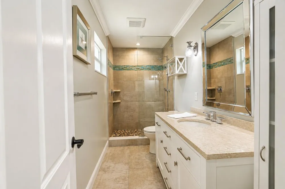 2832 NE 34TH STREET Lighthouse Point, FL 33064