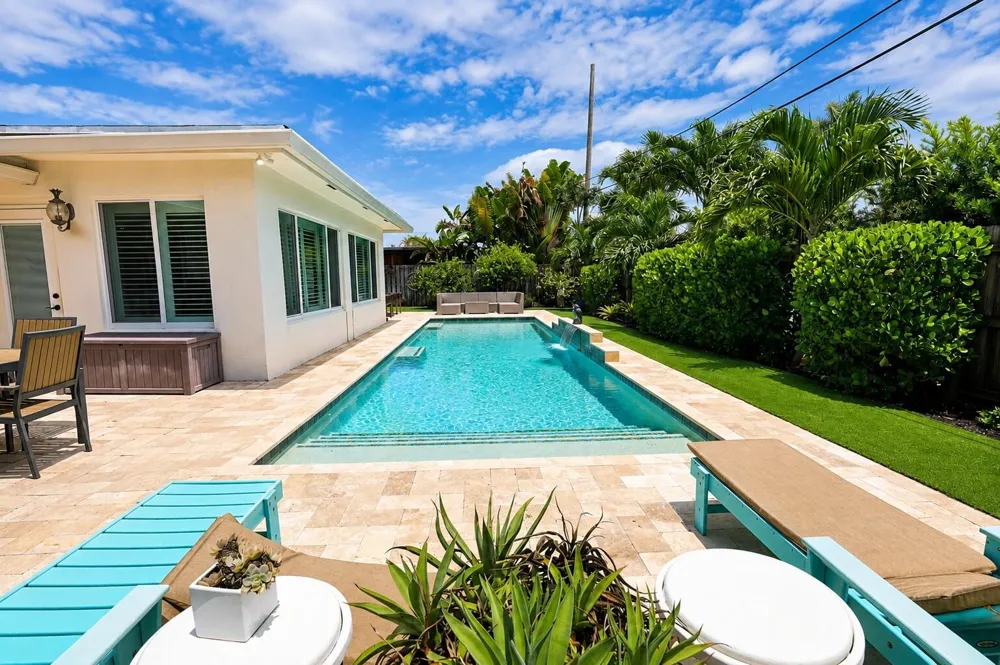 2832 NE 34TH STREET Lighthouse Point, FL 33064