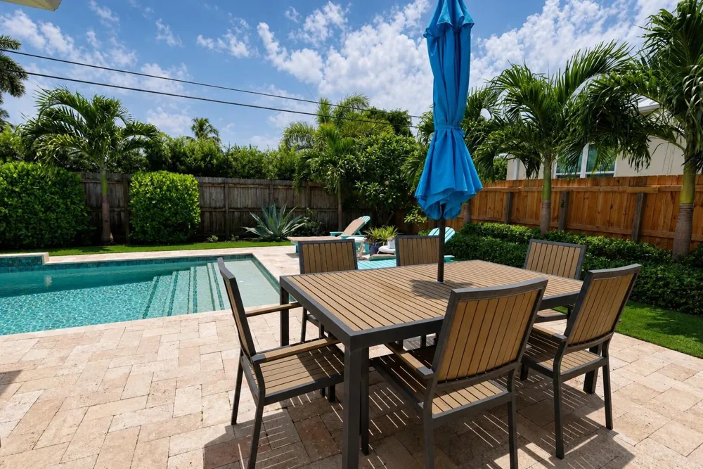 2832 NE 34TH STREET Lighthouse Point, FL 33064