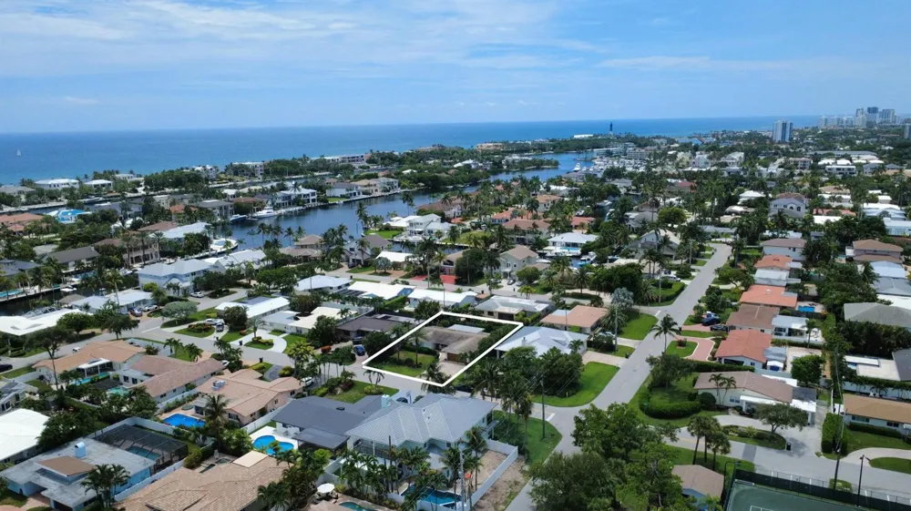 2832 NE 34TH STREET Lighthouse Point, FL 33064