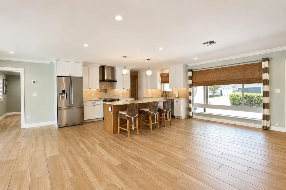 2832 NE 34TH STREET Lighthouse Point, FL 33064
