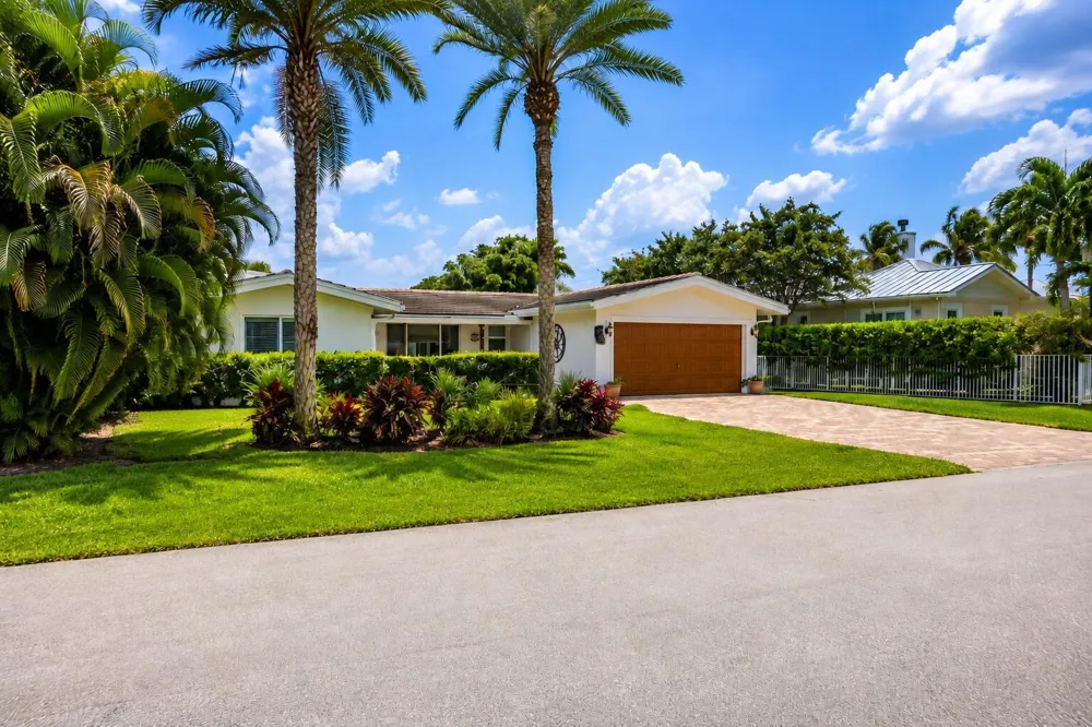 2832 NE 34TH STREET Lighthouse Point, FL 33064