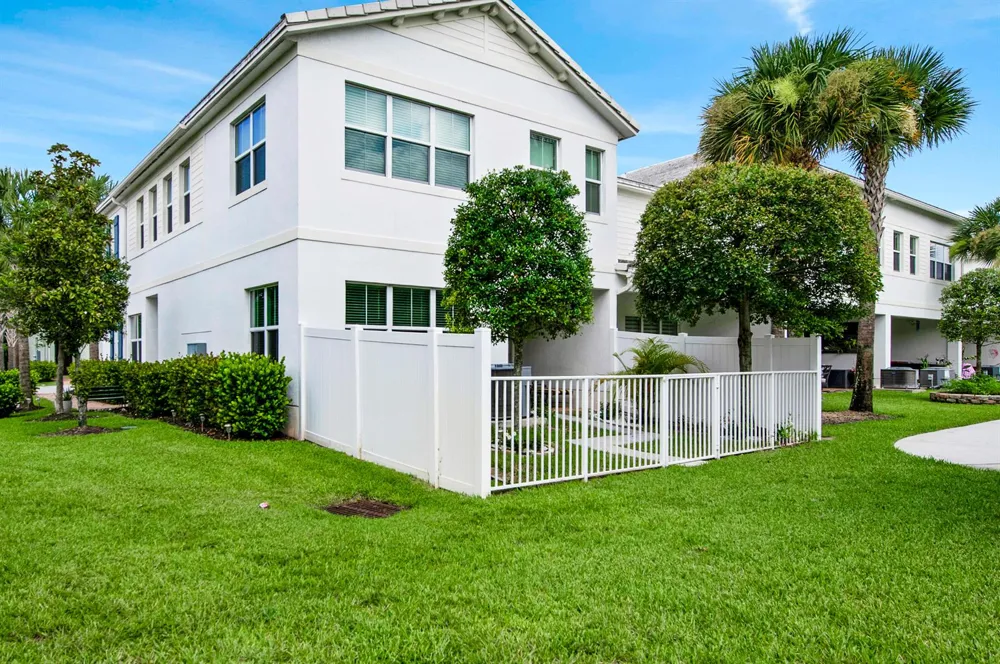 50 PALM LANE Royal Palm Beach, FL 33411