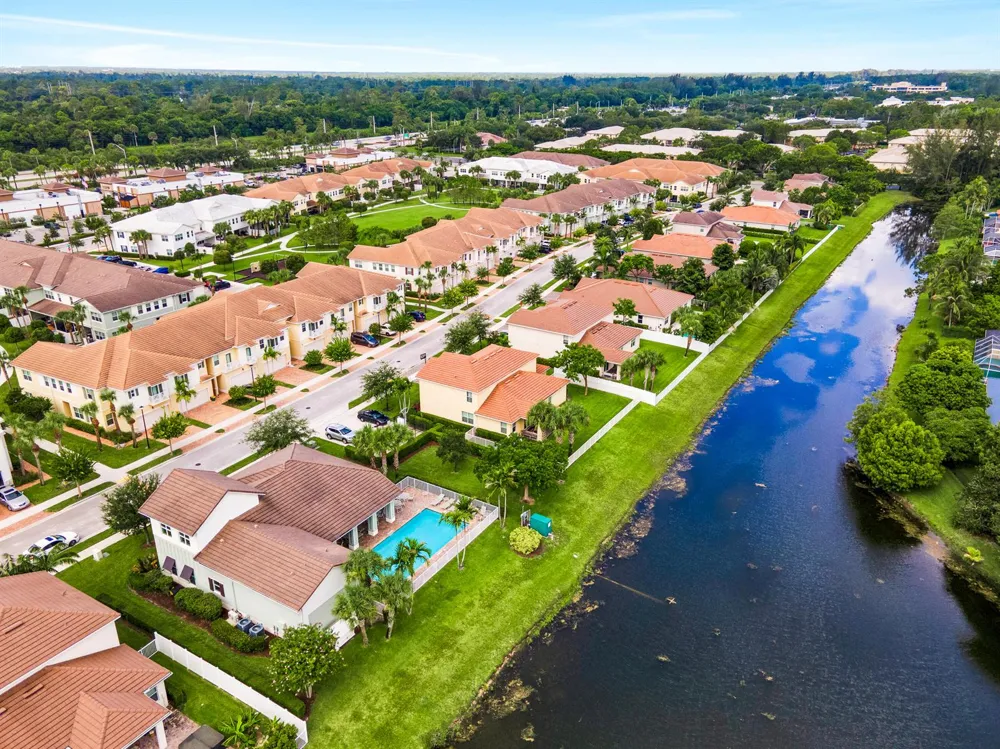 50 PALM LANE Royal Palm Beach, FL 33411
