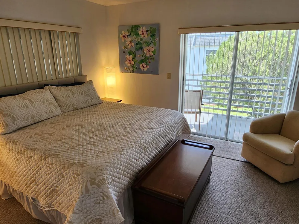 3322 CYNTHIA LANE #208 