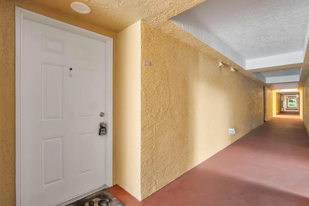 1341 SE 3RD AVENUE #112 Dania Beach, FL 33004