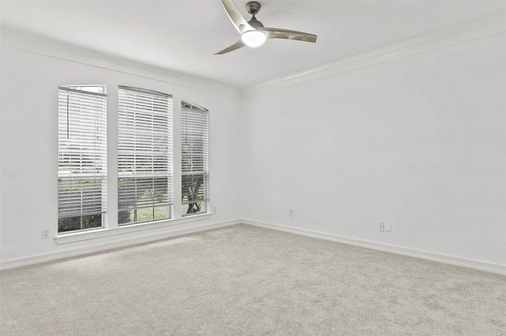 545 Oak Hill Drive Southlake, TX 76092