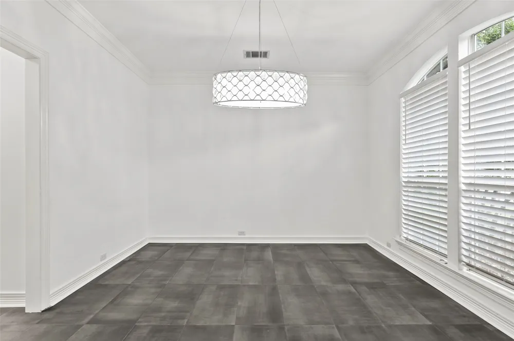 545 Oak Hill Drive Southlake, TX 76092