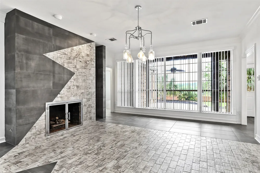 545 Oak Hill Drive Southlake, TX 76092