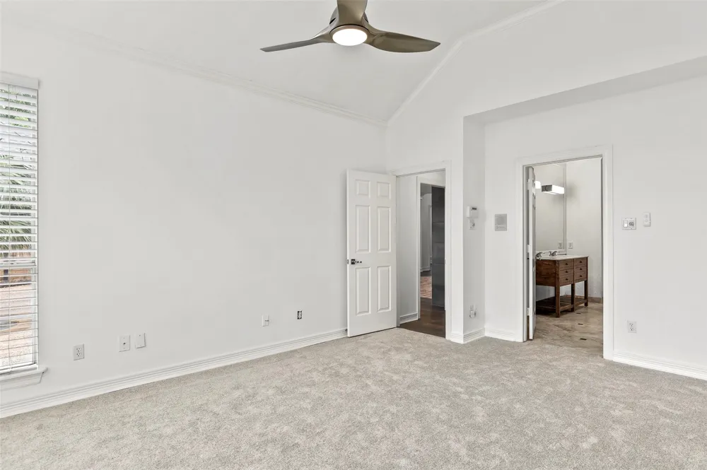 545 Oak Hill Drive Southlake, TX 76092