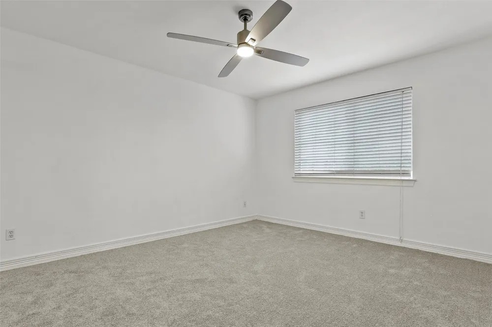 545 Oak Hill Drive Southlake, TX 76092