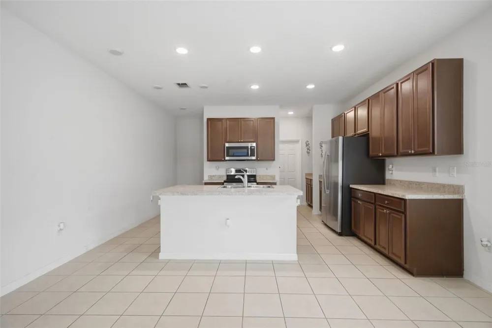 3121 ROCKY RIVER ROAD Kissimmee, FL 34746