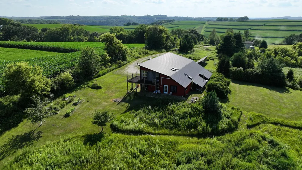 23724 341st Avenue Lanesboro, MN 55949