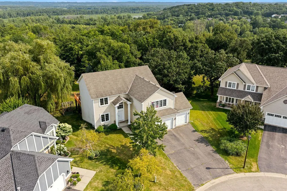 237 Adam Circle Carver, MN 55315
