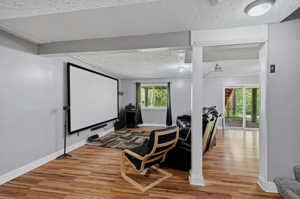 237 Adam Circle Carver, MN 55315
