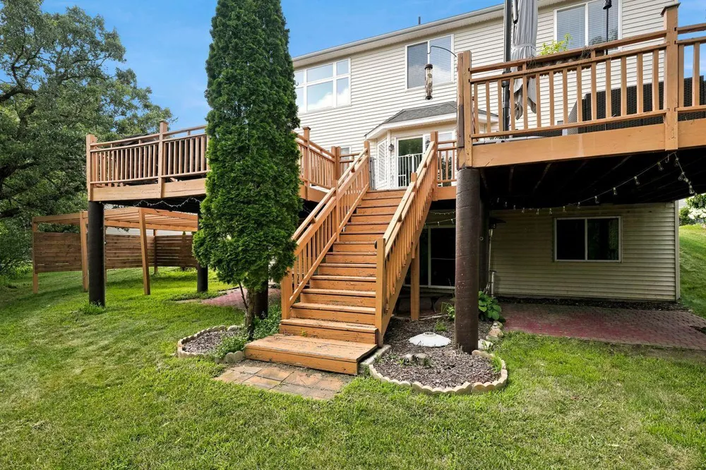 237 Adam Circle Carver, MN 55315