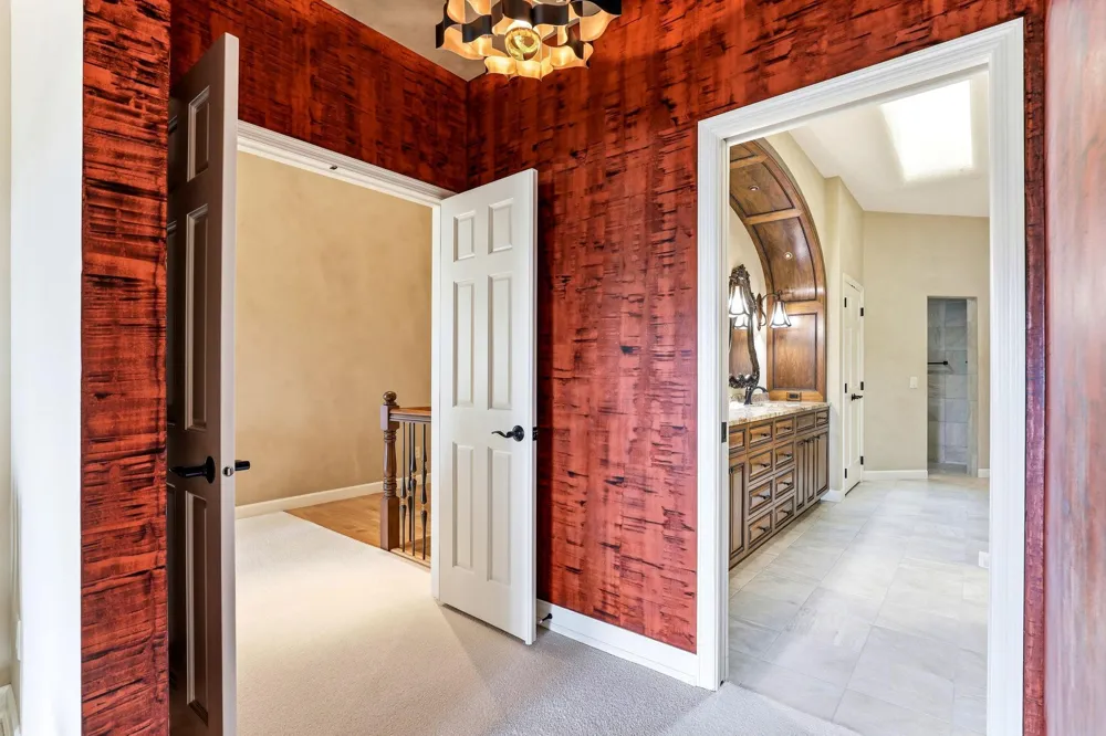 718 Widsten Circle Wayzata, MN 55391