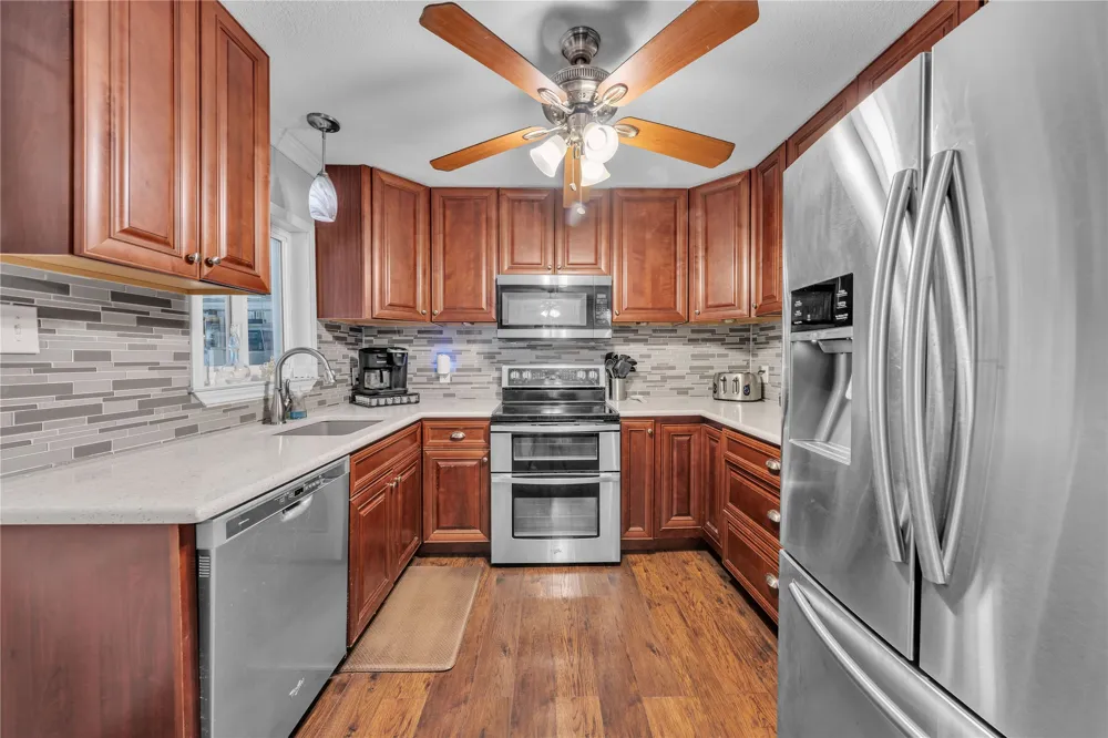 5156 County Road 304 Grandview, TX 76050