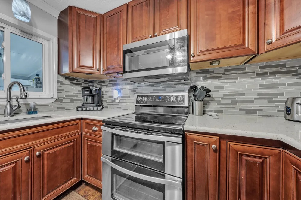 5156 County Road 304 Grandview, TX 76050