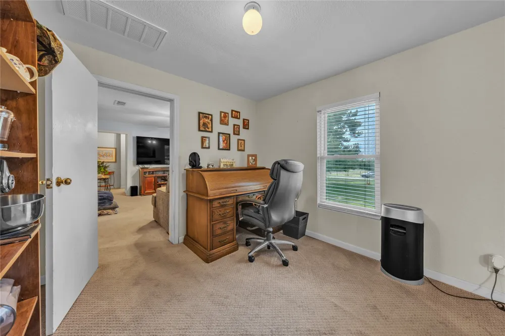 5156 County Road 304 Grandview, TX 76050