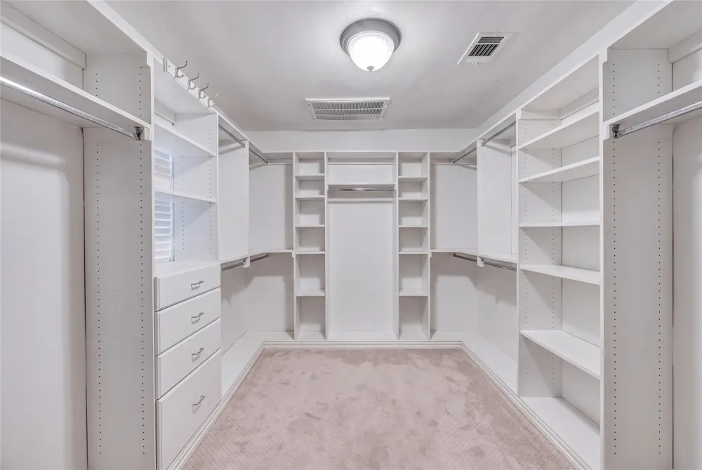 5156 County Road 304 Grandview, TX 76050