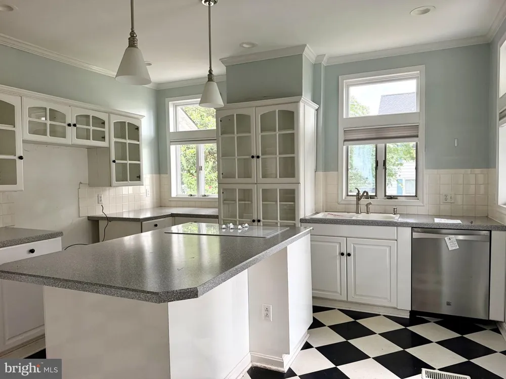 2 2ND STREET Pocomoke City, MD 21851