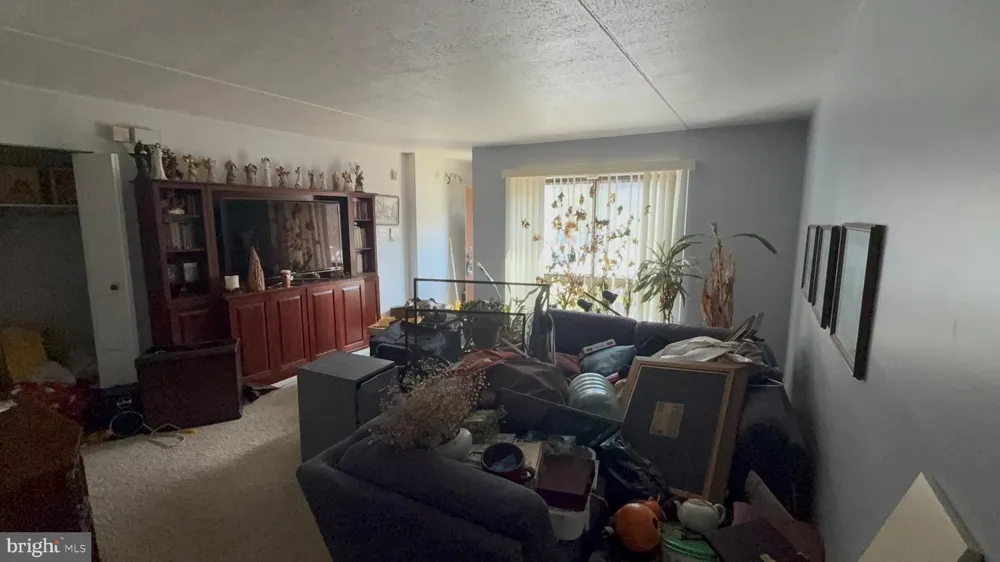 231 JAMES CT COURT Marlton, NJ 08053