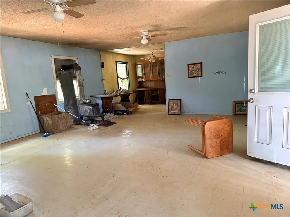 1414 Main Street Blanco, TX 78606