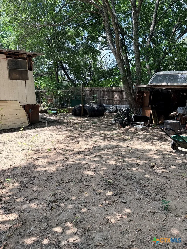 1414 Main Street Blanco, TX 78606