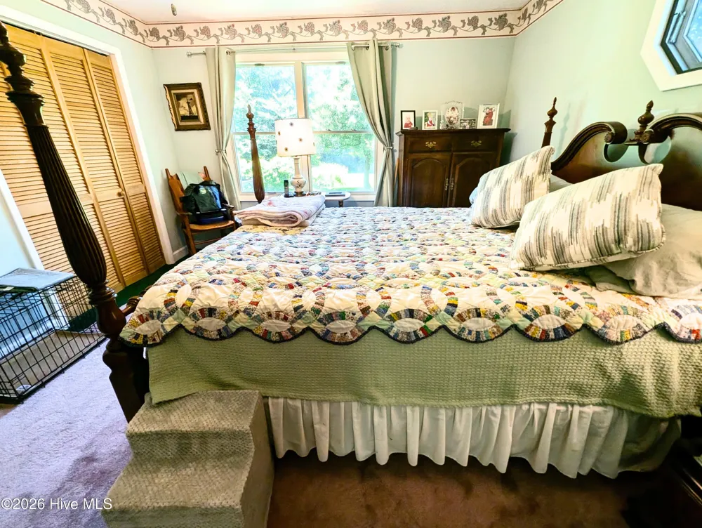 169 E Vineyard Road Hayesville, NC 28904