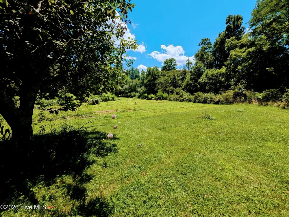 169 E Vineyard Road Hayesville, NC 28904