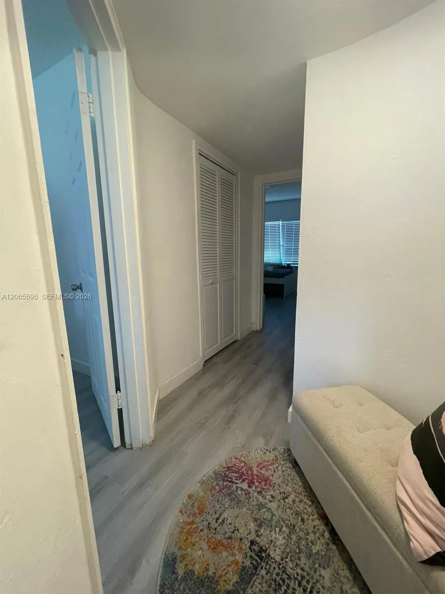 3551 SW 11th St #7B Miami, FL 33135