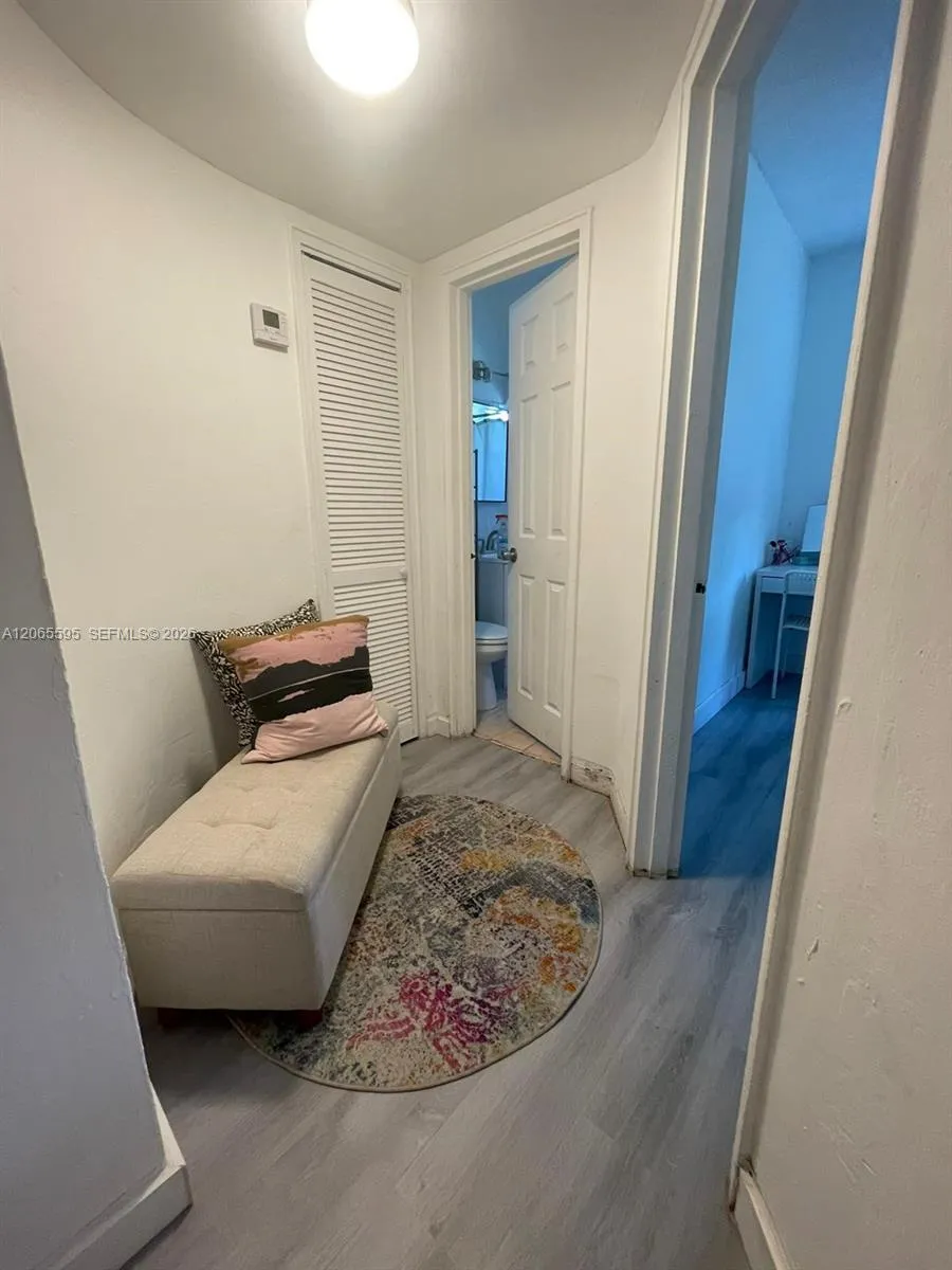 3551 SW 11th St #7B Miami, FL 33135