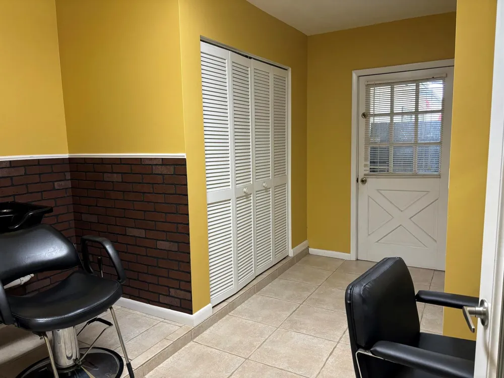 202 SW CRESCENT AVENUE Port St. Lucie, FL 34984