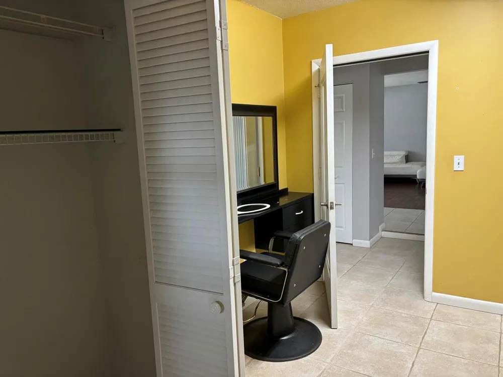 202 SW CRESCENT AVENUE Port St. Lucie, FL 34984