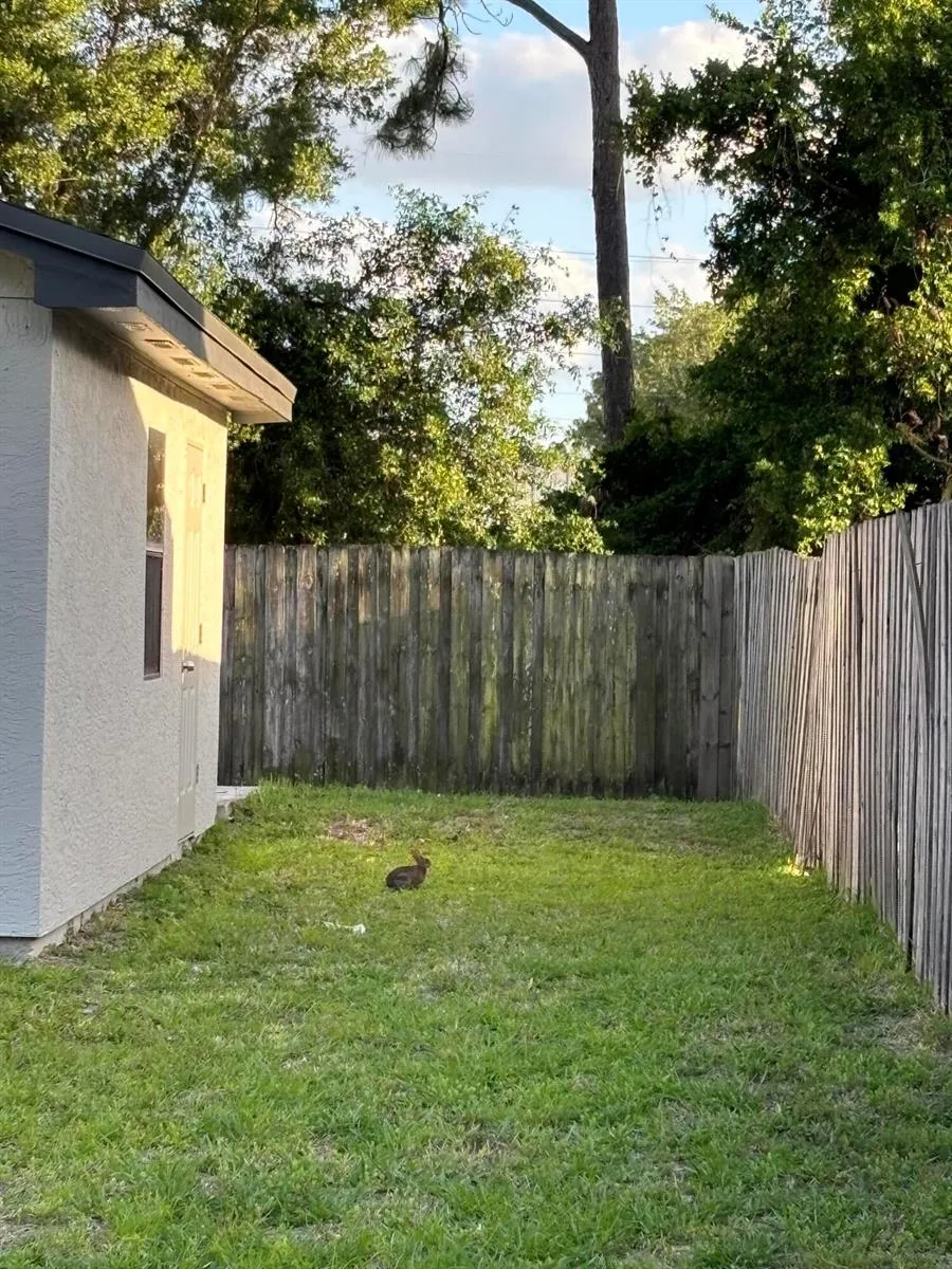 202 SW CRESCENT AVENUE Port St. Lucie, FL 34984