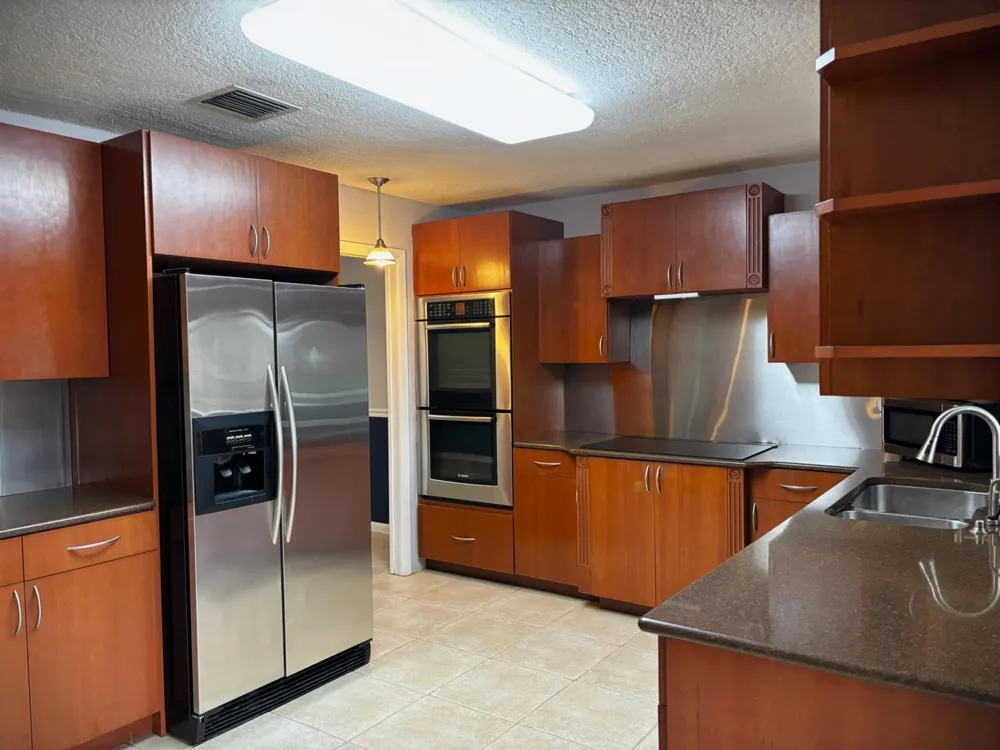 202 SW CRESCENT AVENUE Port St. Lucie, FL 34984