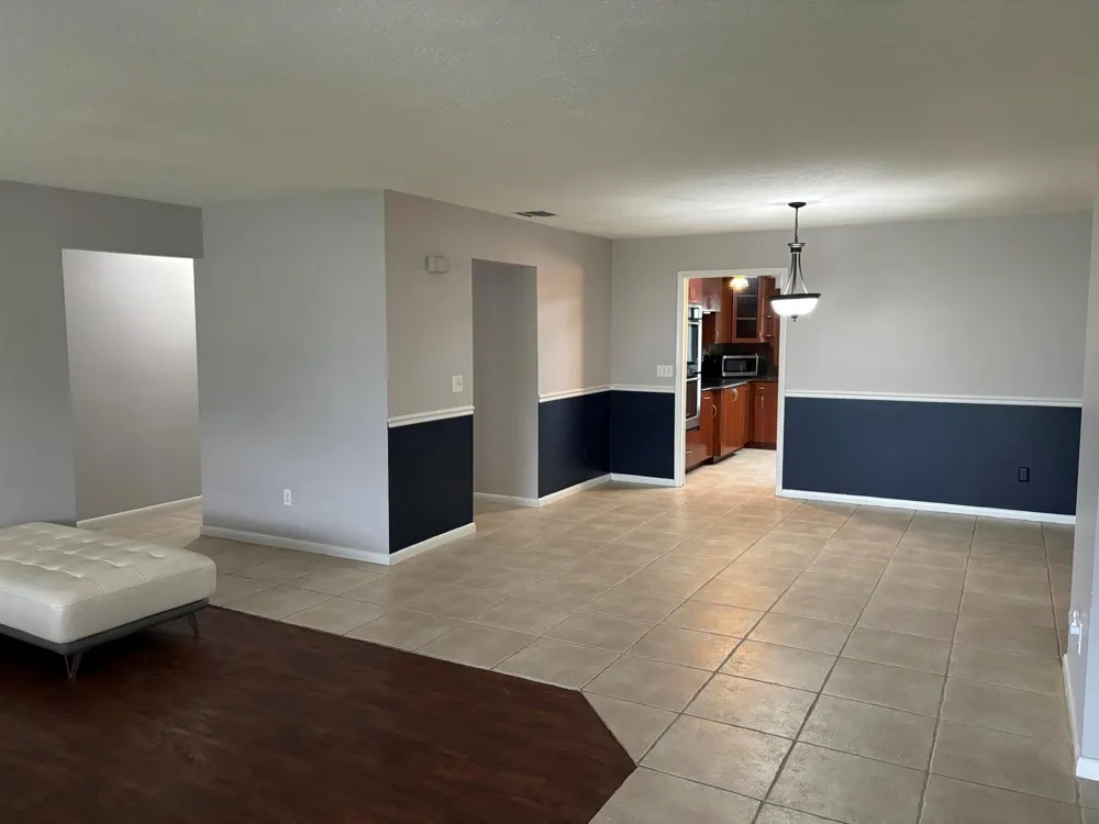 202 SW CRESCENT AVENUE Port St. Lucie, FL 34984