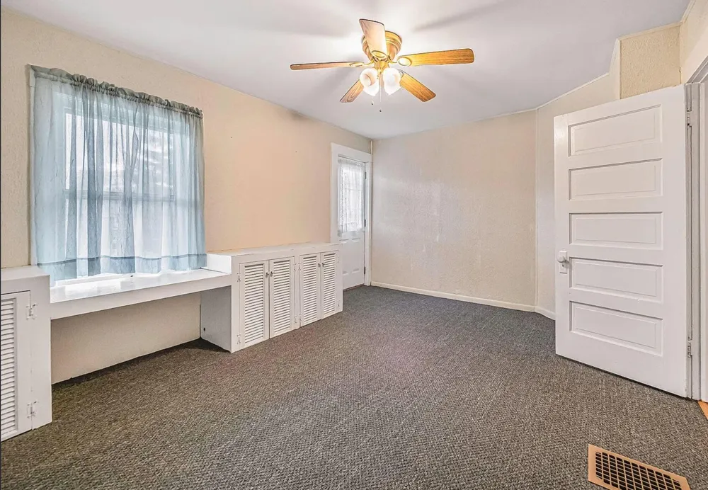 910 3rd Street Jackson City, MI 49203