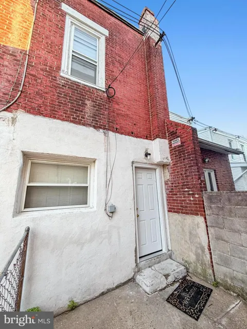 352 GROSS STREET #2
