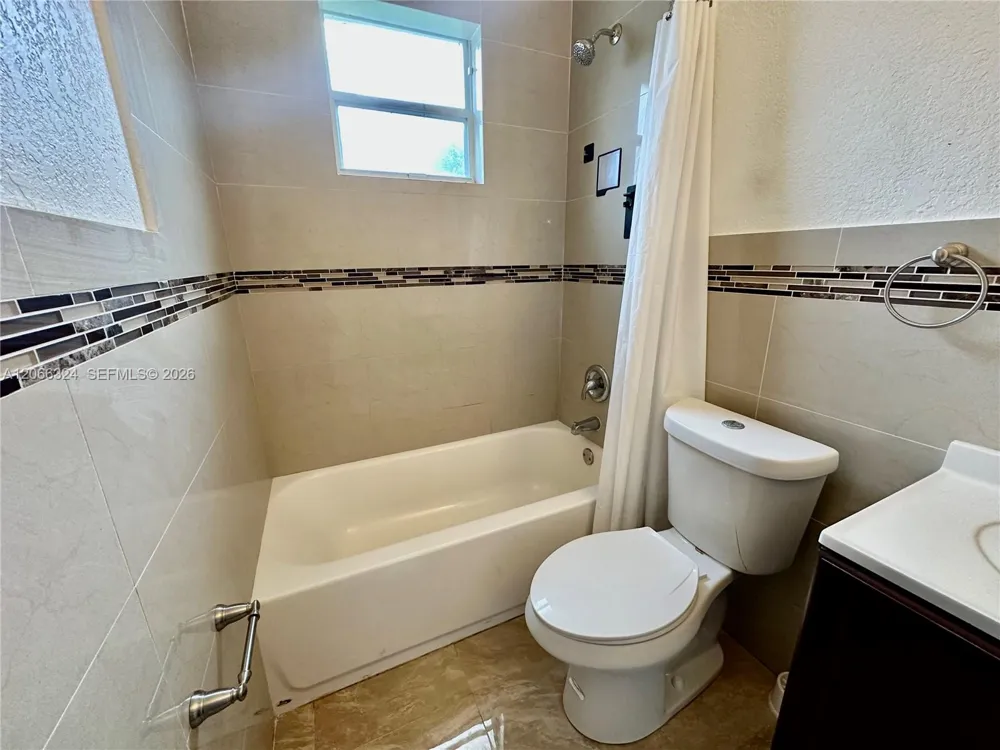 6773 Camelia Dr #efficiency Miramar, FL 33023
