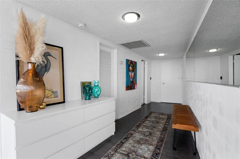 900 Bay Drive #303 Miami Beach, FL 33141