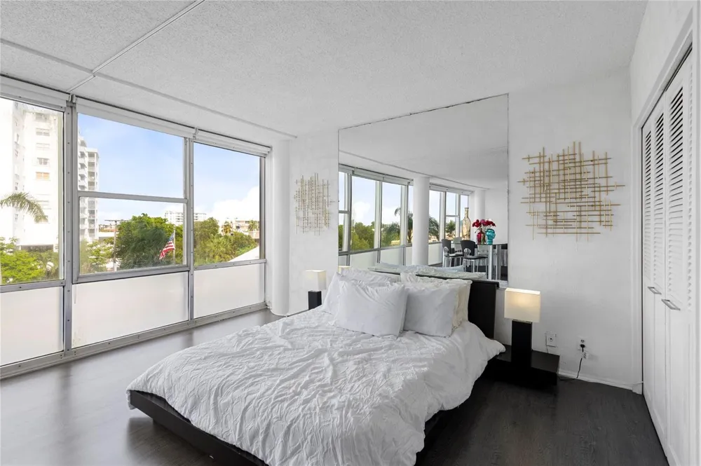 900 Bay Drive #303 Miami Beach, FL 33141