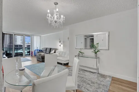 2501 S OCEAN DRIVE #338